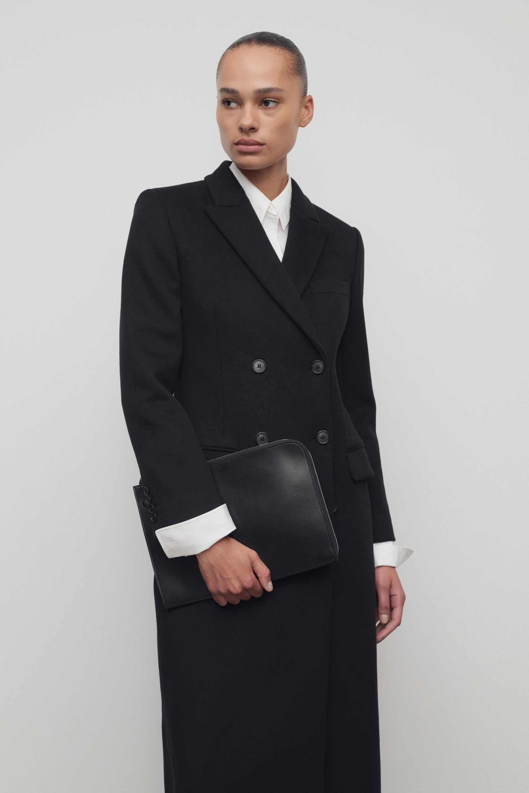 Medium Portfolio Wristlet - Image 4